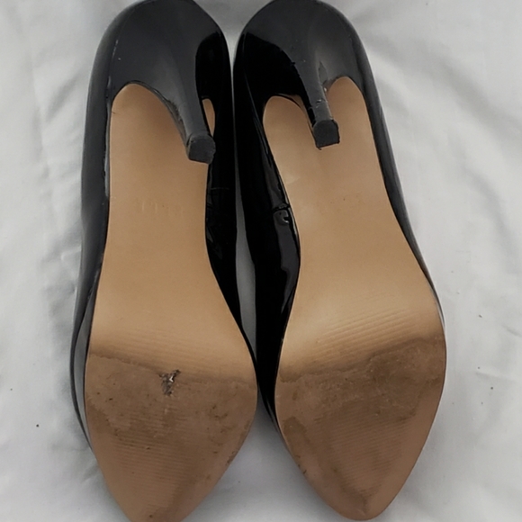Elle Black Patent Platform Heels - Picture 3 of 3